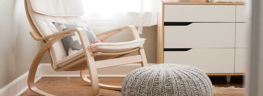 The famous Poeng Ikea armchair features advantages of the model